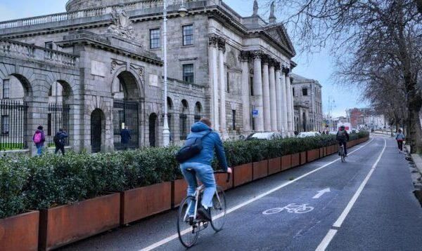 Dublin menguji coba kembaran digital AI untuk meningkatkan perjalanan aktif