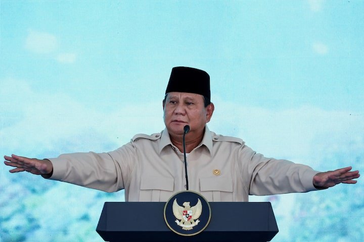 Presiden Indonesia Prabowo mempertahankan 78% persetujuan meskipun ada tantangan