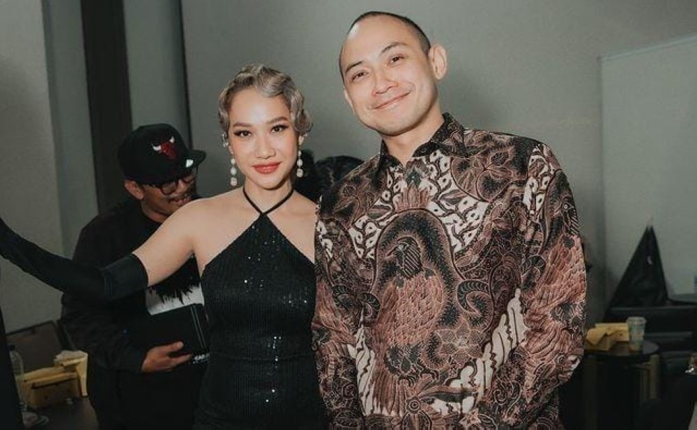 Suami selebriti Indonesia Bunga Citra Lestari dituduh melakukan penggelapan uang senilai RM1,7 juta