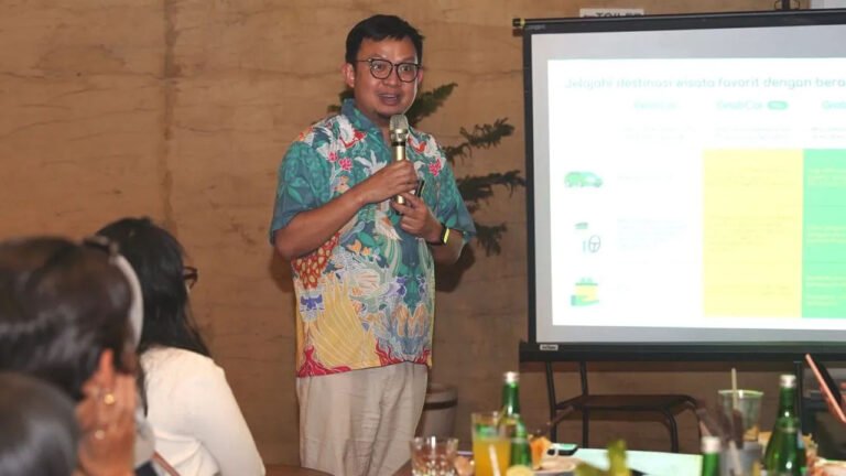 Denza D9 Perkuat Layanan GrabExecutive, Fitur Pijat “Captain Seat”