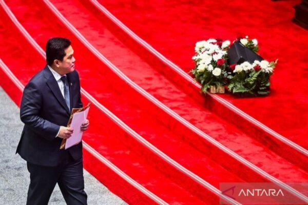 Pemerintah memacu pertumbuhan industri olahraga dengan menyusun regulasi yang mendukung