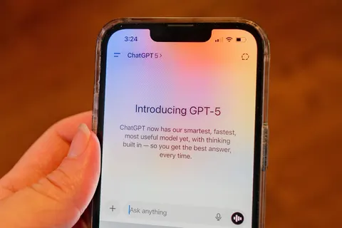 Berita Teknologi Usaha Kecil Pekan Ini: Iklan Akan Hadir di Chat GPT dan 10 Aplikasi Windows Gratis untuk Produktivitas