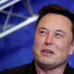 Indonesia memblokir chatbot Grok milik Elon Musk karena kekhawatiran terkait deepfake.
