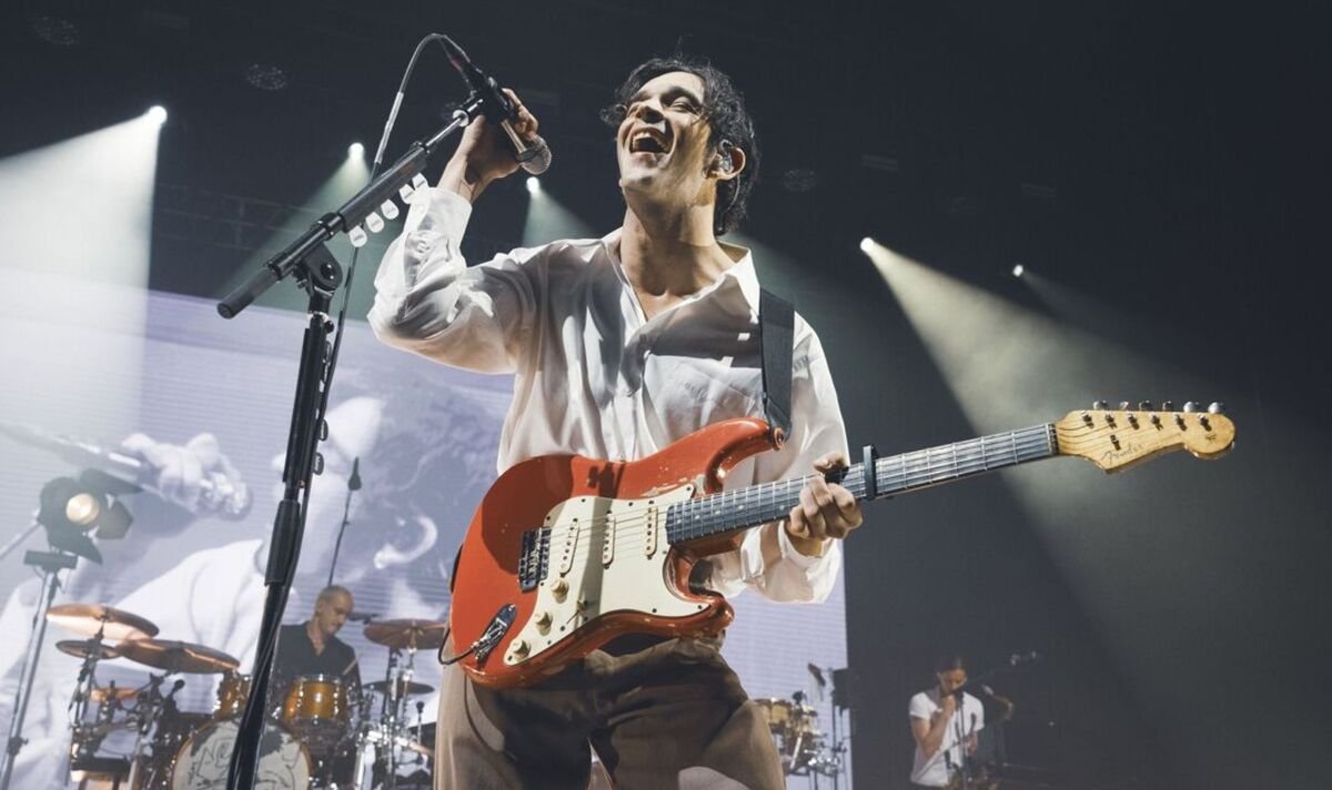 Konser-konser yang dijadwalkan pada tahun 1975 dibatalkan di Indonesia dan Taiwan setelah Malaysia melarangnya.