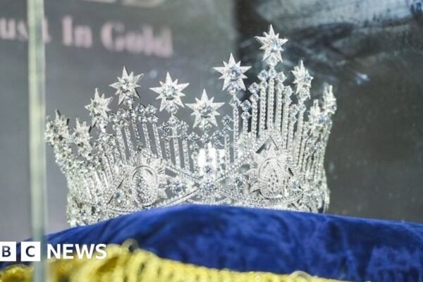 Miss Universe Indonesia: Peserta menuduh adanya pelecehan seksual.