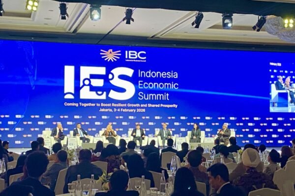 Indonesia mengalokasikan US$120 juta untuk melindungi Taman Nasional Way Kambas.