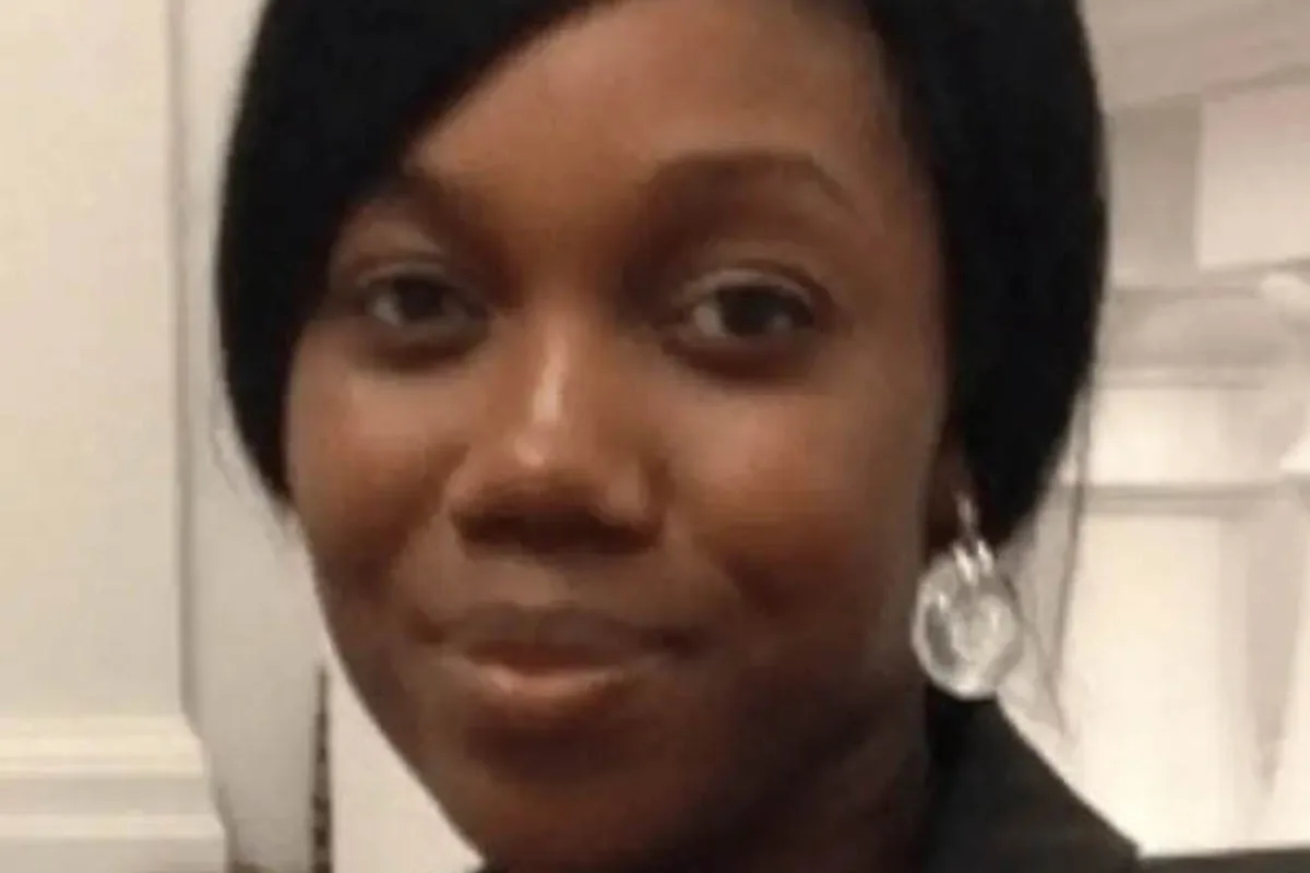 Seorang ibu dari empat anak mencuri hampir £100.000 dari gereja untuk membiayai gaya hidup mewah.