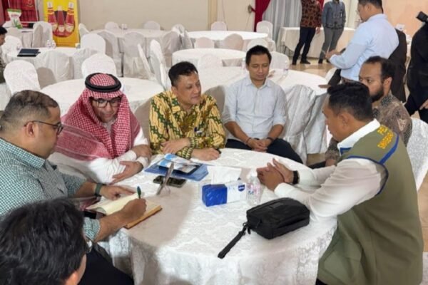 Indonesia menargetkan pasar haji Saudi dengan beras Bulog.