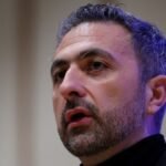 Kepala Divisi AI Microsoft mengatakan Anda harus waspada terhadap AI; dunia akan menjadi lebih buruk jika manusia kehilangan kendali atasnya