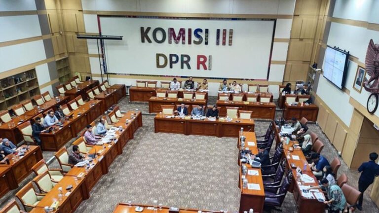 Rapat RUU Perampasan Aset di DPR, Pakar Soroti Istilah ‘Perampasan’