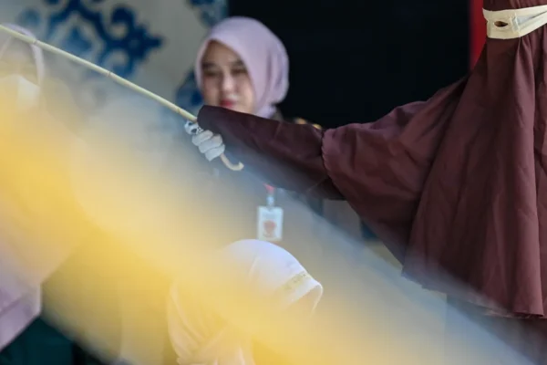 Pasangan suami istri asal Indonesia dihukum cambuk sebanyak 140 kali karena melakukan hubungan seksual di luar nikah dan mengonsumsi minuman beralkohol